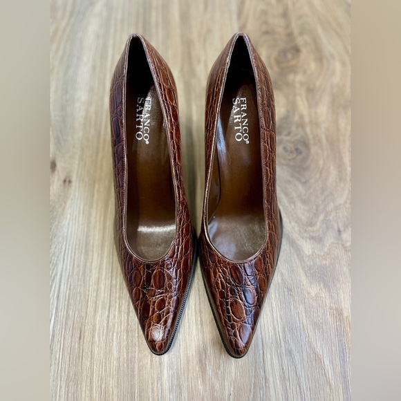 Franco Sarto DIA 2 walnut faux crocodile a heels women's size 10 EUC (like new) - Picture 1 of 5